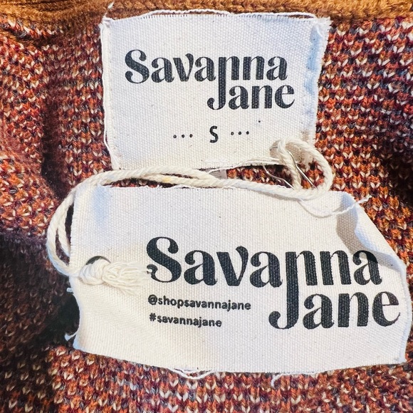 NWT SAVANNA JANE Long Cardigan Sweater Size Small Oversize Aztec Print - Picture 10 of 11